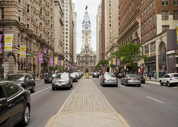 Sonder Liberty Place